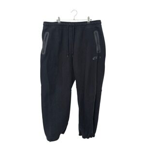 nike men's sweatpants with zipper pockets